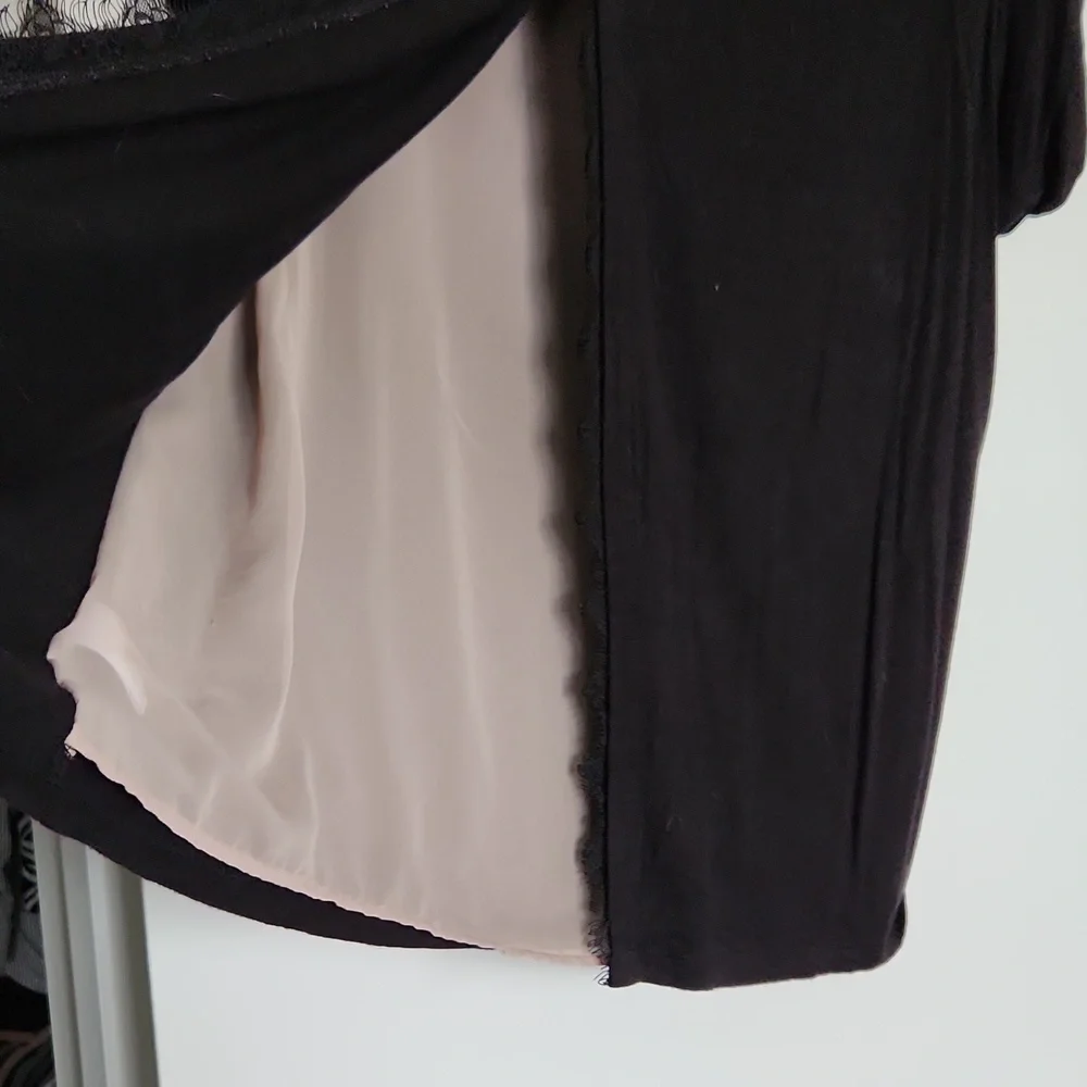 Black with Sheer Back Details - Picture 4 of 4